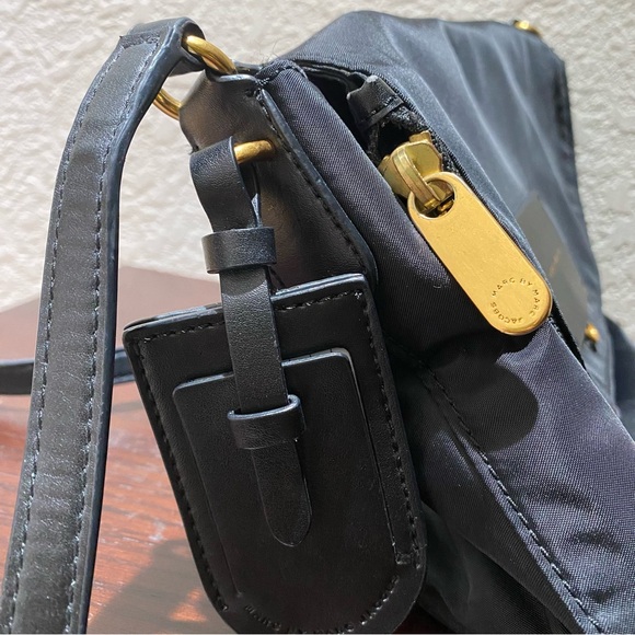 Marc by Marc Jacobs Preppy Legend Natasha Crossbody Bag Black - Picture 4 of 9